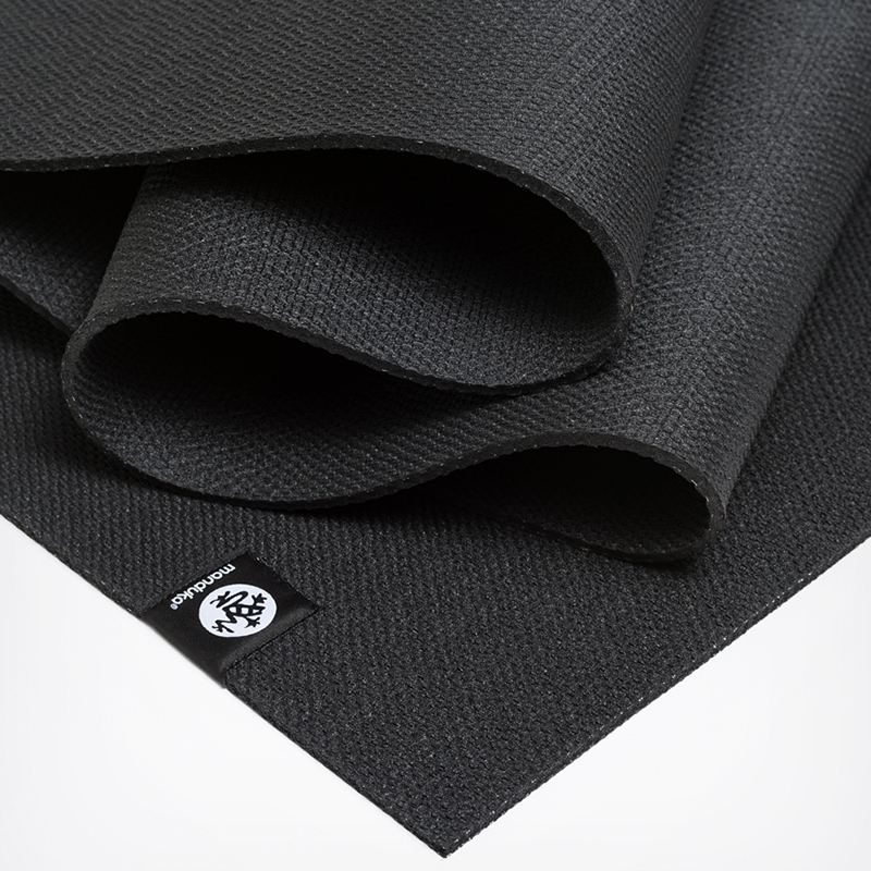 Manduka   Yoga Mat  Black