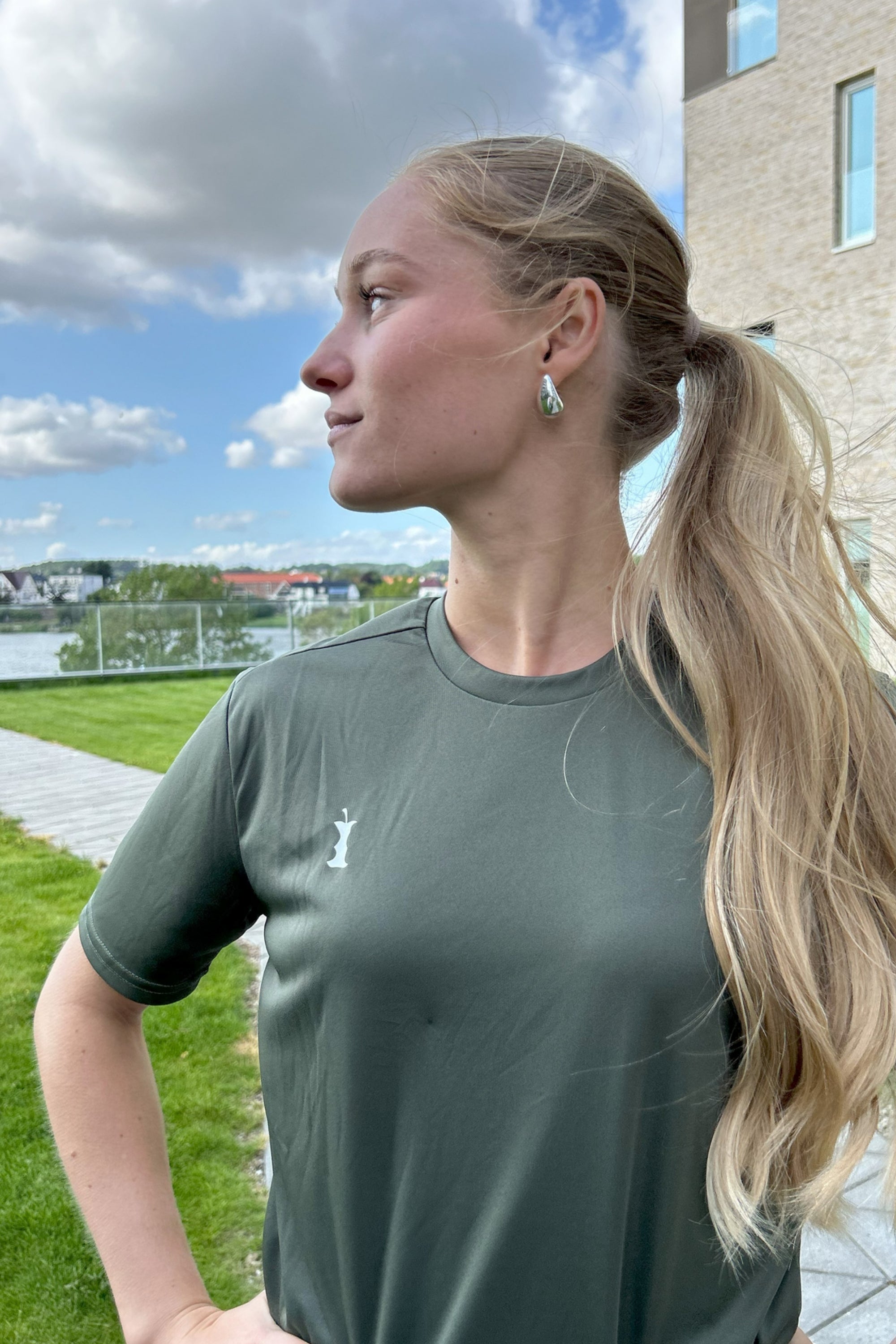 Nowayback  -shirt Lark Green 140