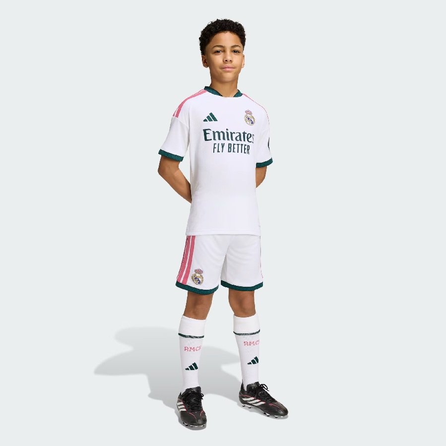 Børn Real Madrid Hjemme Sæt 2026 27 152 Cm